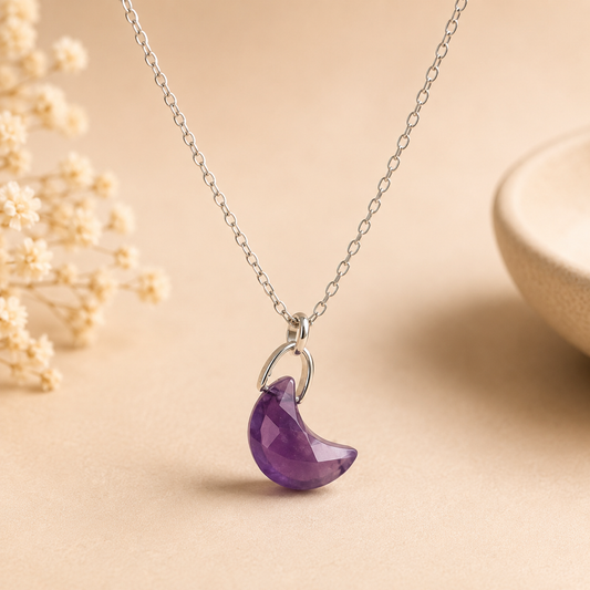 Collier Petite Lune en Améthyste