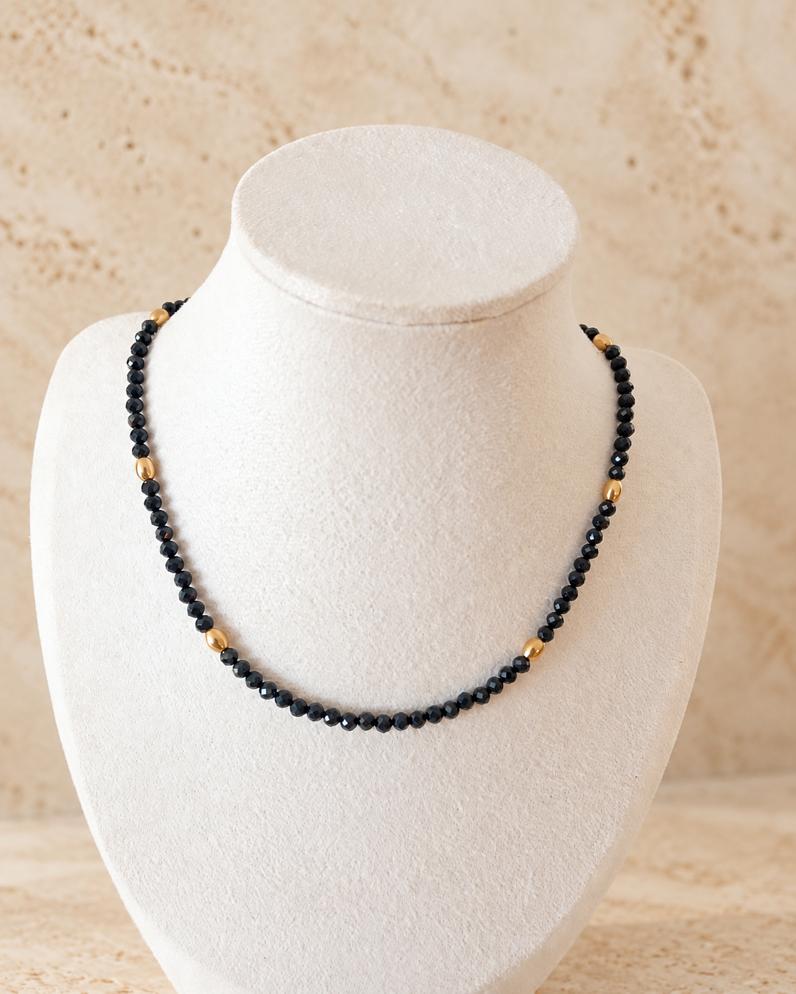 Collier "Protection" – Spinelle noir