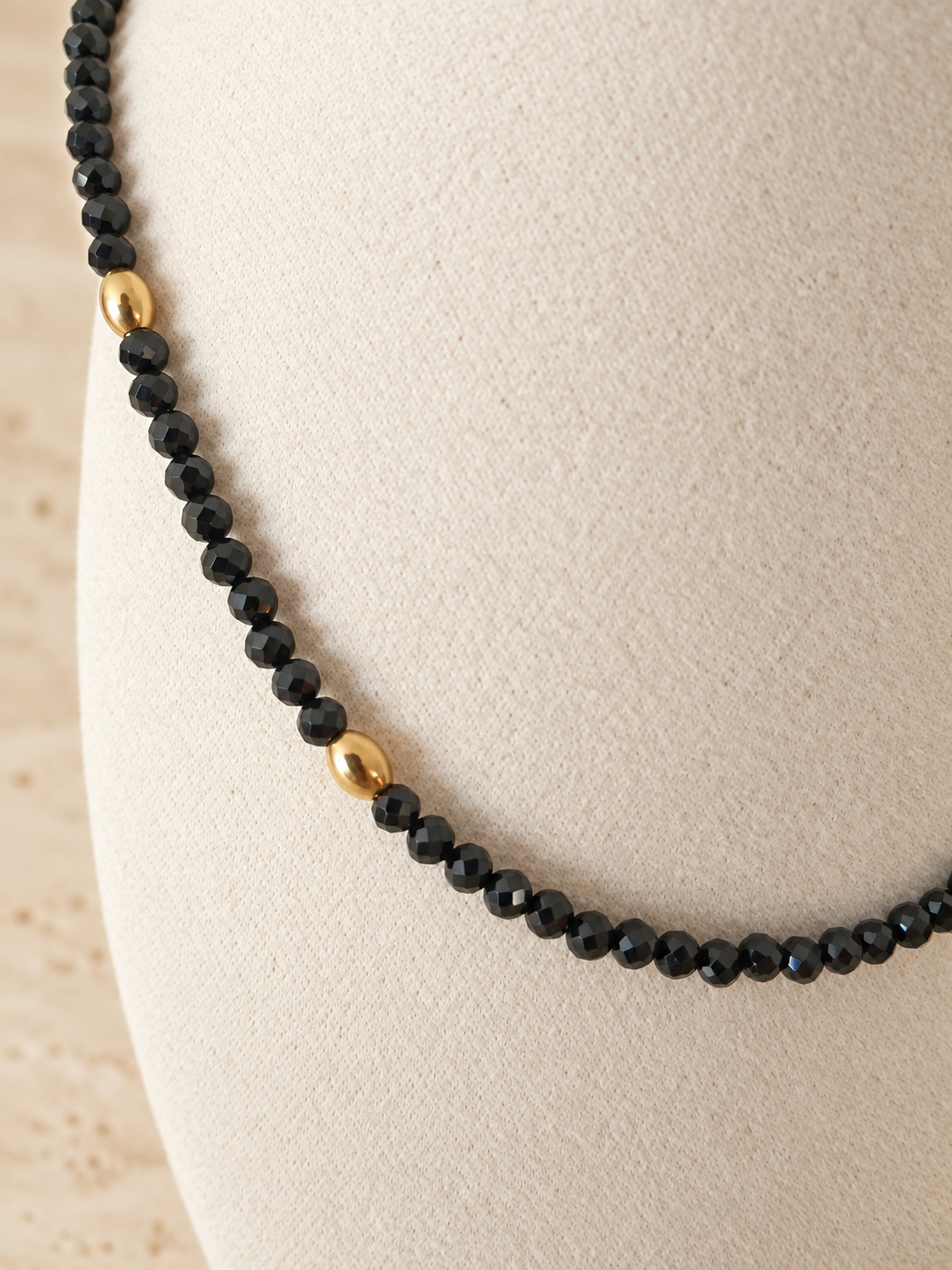 Collier "Protection" – Spinelle noir