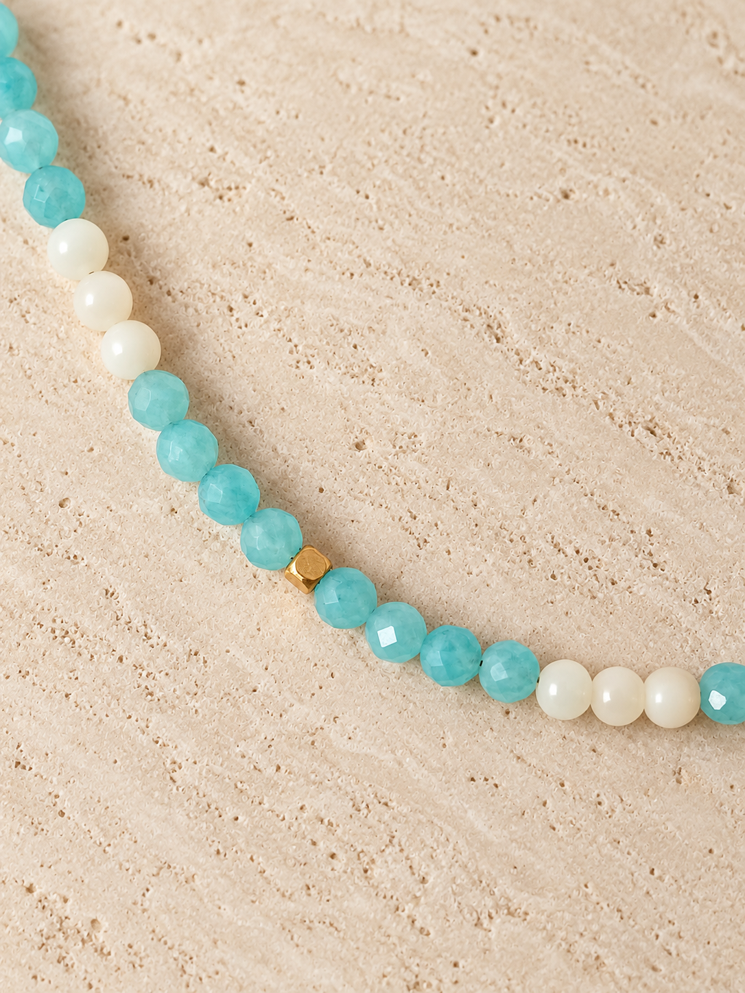 Collier "Evidence" – Amazonite & Nacre